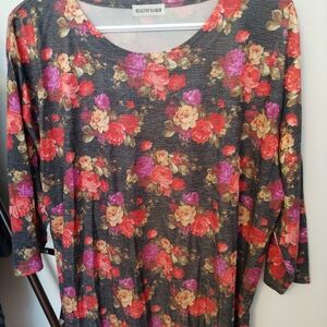 Floral Women's Top - Gray and Pink